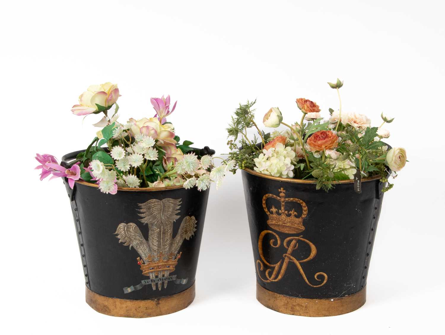 Lot 38 - A pair of galvanized pails