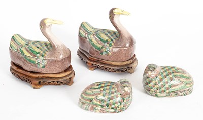 Lot 235 - A pair of Chinese duck tureens