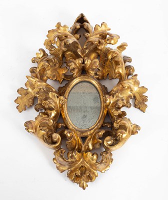 Lot 499 - A Florentine gilt framed wall mirror