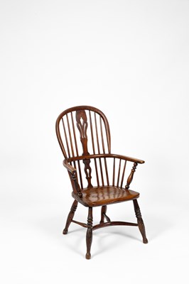 Lot 178 - An early Victorian ash and elm Windsor armchair