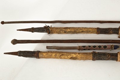 Lot 733 - African tribal spears