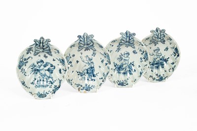 Lot 737 - Four Italian Maiolica shell-shaped dishes