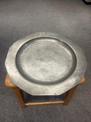 Lot 7 - An early 18th Century twelve-sided pewter dish