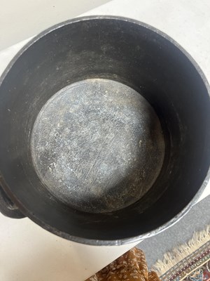 Lot 55 - A 17th Century bronze cooking pot