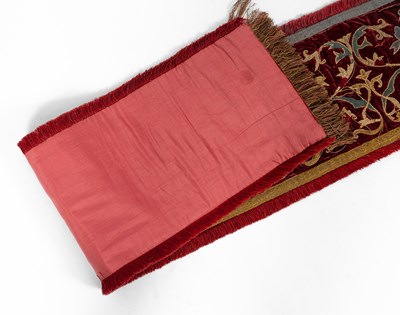 Lot 11 - An 18th Century Portuguese table runner
