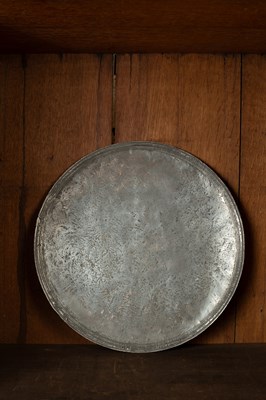 Lot 194 - An English pewter scale plate