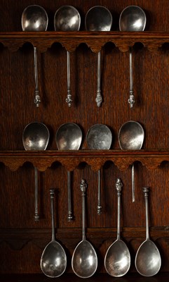 Lot 115 - Twelve assorted pewter spoons