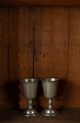 Lot 118 - A pair of large Scottish chalices