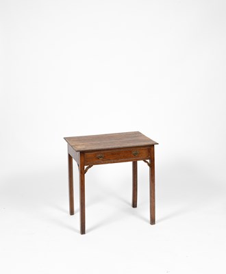 Lot 167 - A George III oak side table