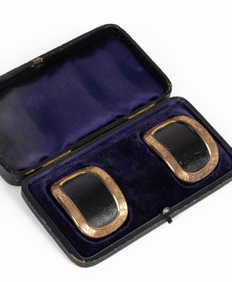 Lot 435 - A pair of antique shoe buckles