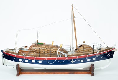 Lot 795 - A kit built scale model of an RNLI lifeboat