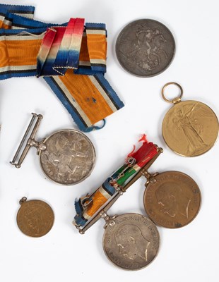 Lot 545 - A pair of WWI War and Victory medals