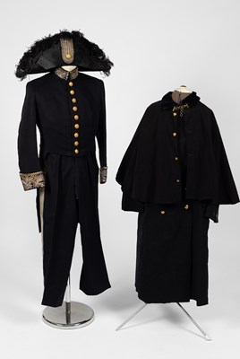 Lot 532 - A full-dress uniform for a Consul-General