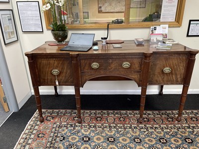 Lot 273 - A Regency mahogany breakfront sideboard