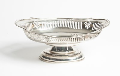 Lot 110 - An Edwardian silver footed basket