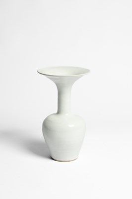 Lot 437 - Dame Lucie Rie (1902-1995)