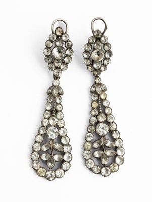 Lot 177 - A pair of early 19th Century rock crystal girandole earrings