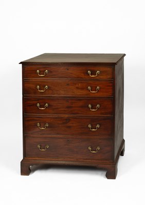 Lot 739 - A George III mahogany chest of drawers