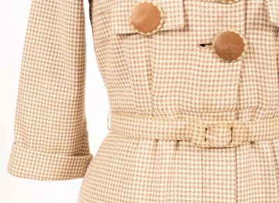 Lot 654 - A 1950s wool checked dress