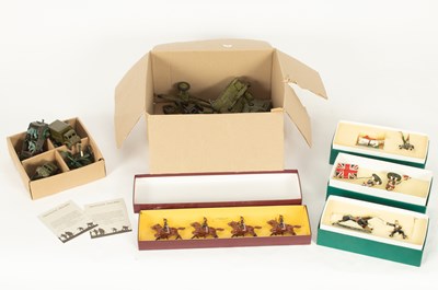 Lot 445 - A collection of toy soldiers