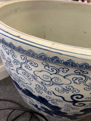 Lot A rare and large Chinese blue and white jardinière