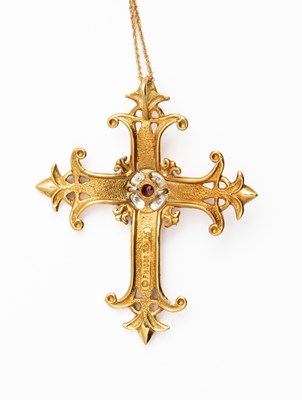 Lot 273 - The House of Igor Carl Faberge for Franklin Mint, 'The Imperial Ruby Cross'