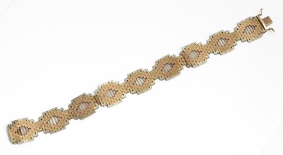 Lot 293 - A 9ct tri-colour gold bracelet