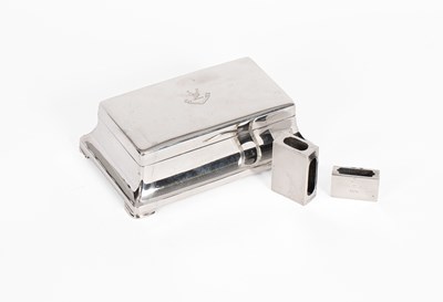 Lot 39 - A silver cigarette box