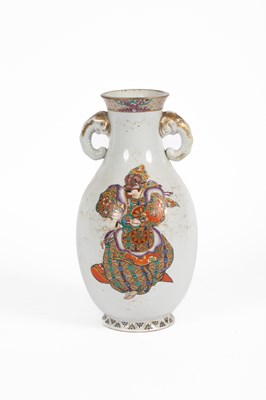 Lot 584 - A Japanese porcelain baluster vase