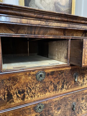 Lot 354 - An 18th Century mulberry chest