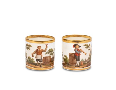 Lot 525 - Two Paris porcelain coffee cups