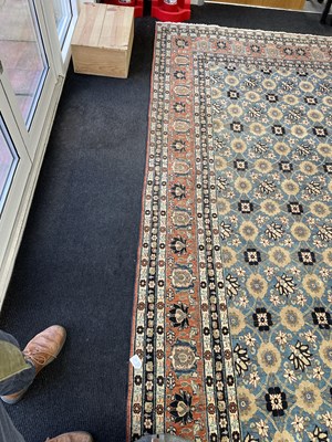 Lot 405 - A fine Veramin carpet
