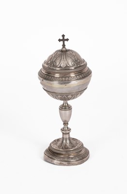 Lot 51 - A Continental white metal ciborium