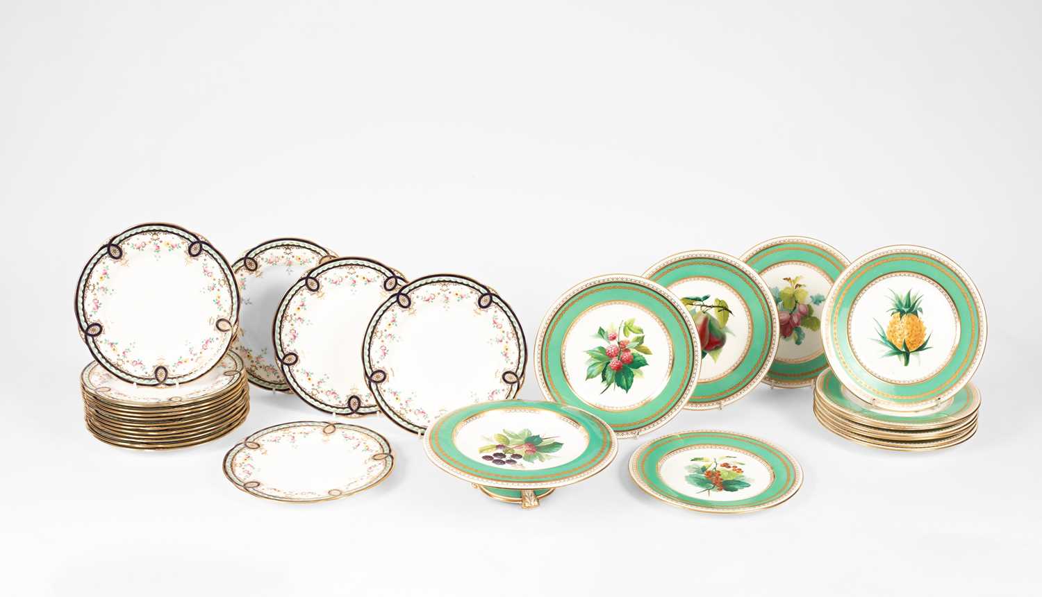 Lot 85 - An English dessert service and set of Wedgwood plates