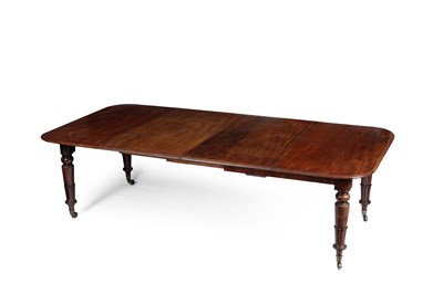 Lot 617 - A William IV mahogany extending dining table
