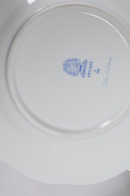 Lot 384 - A Herend 'Bouquet de Herend' pattern part dinner service