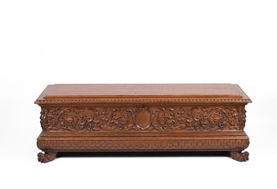 Lot 623 - An early 20th Century Italian oak cassone