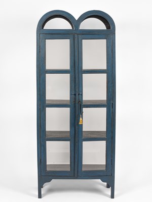 Lot 549 - A double arched display cabinet