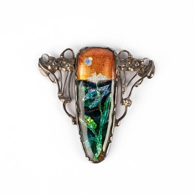 Lot An Arts & Crafts enamel pendant