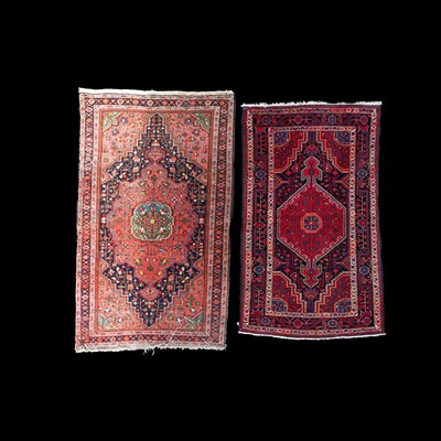 Lot 724 - A Bakthiar rug