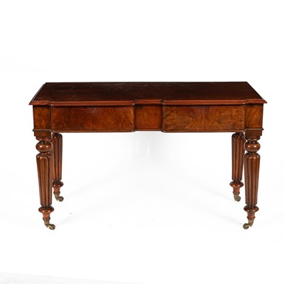 Lot 565 - A Victorian mahogany side table