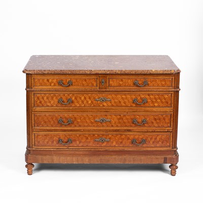 Lot 646 - A Continental marble-topped commode
