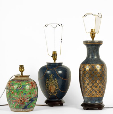 Lot 569 - An Oriental vase turned table lamp