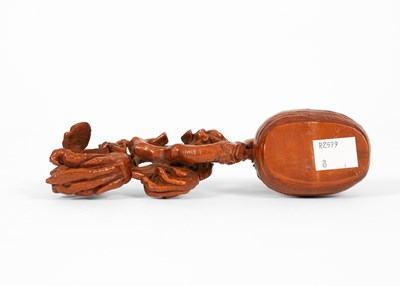 Lot 621 - A Chinese boxwood carving