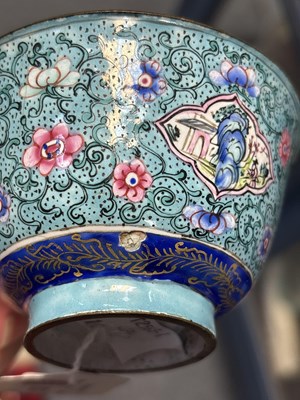 Lot 632 - Mixed Oriental ceramics