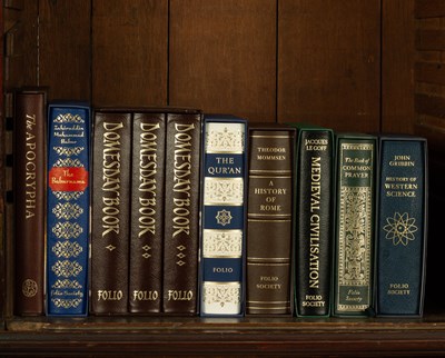 Lot 481 - Folio Society: Morocco Bound Volumes