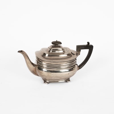Lot 54 - A silver teapot