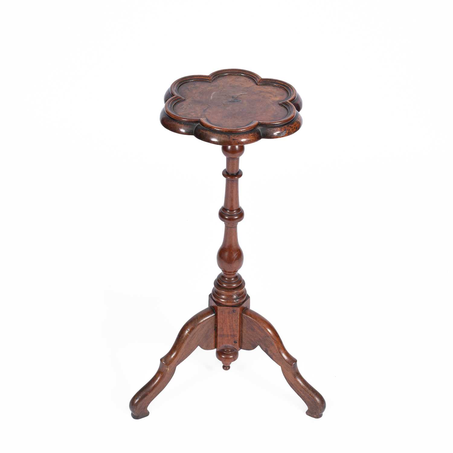 Lot 541 - An early 18th Century style walnut candle stand