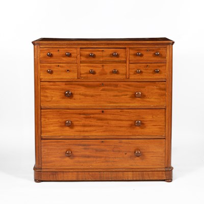 Lot 198 - A Victorian mahogany chest