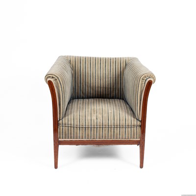 Lot 544 - An Edwardian mahogany and beech framed armchair